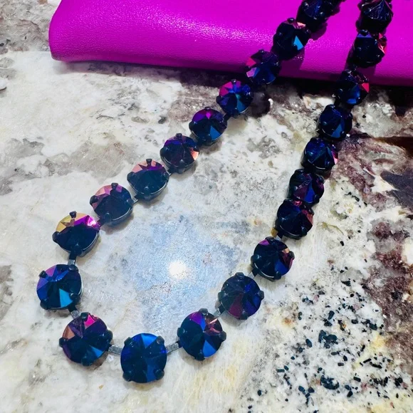 TOVA Volcano Sparkling Stud Oakland Smutt Crystal Necklace - Picture 4 of 15